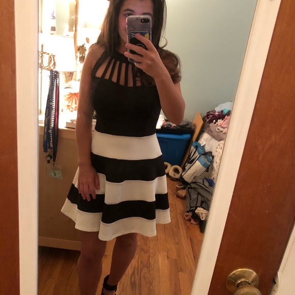 Black & White Striped Dress from Kohl’s!! - Picture 5 of 6